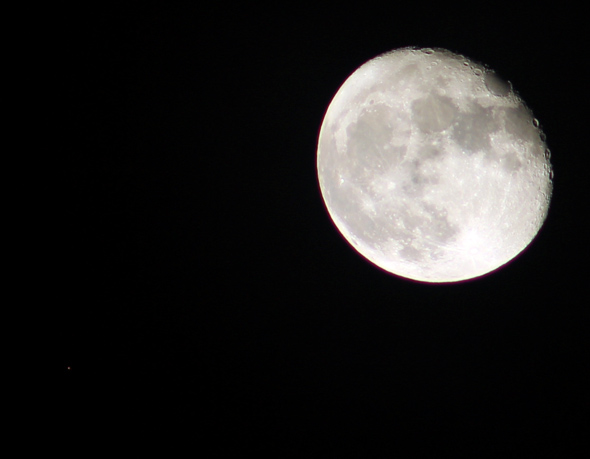 Aldebaran-Mond-CPreuss-29102015-13