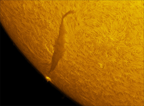 Foto: SUN (20120830)PROM. LUNT 152 F/6, BF3400, X2 Barlow, DMK41, Quelle: Markus Ludes von APM mit freundlicher Genehmigung, Pedro Re' (Associate Professor) Faculty of Sciences/University of Lisbon